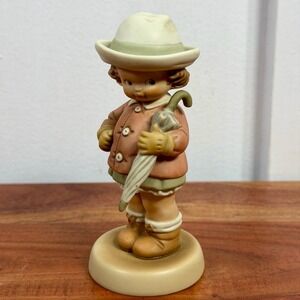 Enesco 1992 Waiting for the Sunshine Charter Member Figurine Lucie Attwell S0102